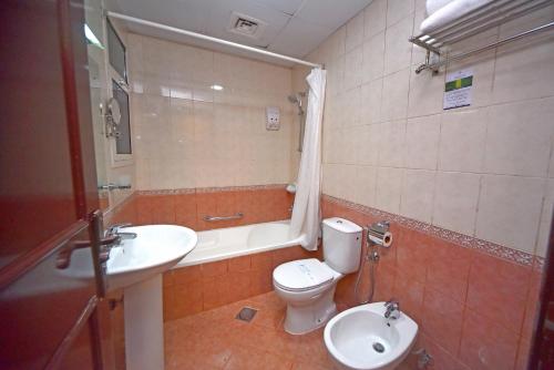 Emirates Stars Hotel Apartments Sharjah photo 3