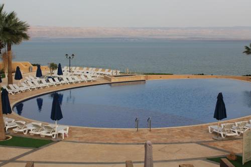 Samarah Dead Sea Resort Studio-CP6 Traveler Award 2023 Winner