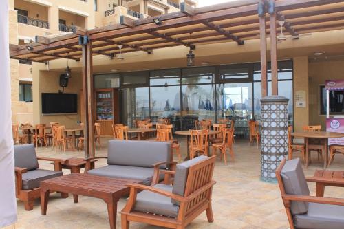 Restaurang, Samarah Dead Sea Resort Studio-CP6 in Sowayma