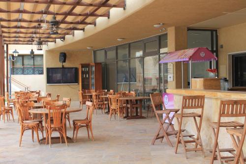 餐廳, Samarah Dead Sea Resort Studio-CP6 in 索瓦馬