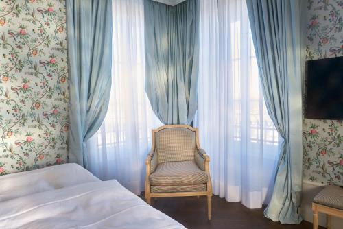 Chateau Guetsch Room Type - Forster Suite with Terrace and Lake View Chateau Guetsch Room Type - Forster Suite with Terrace and Lake View