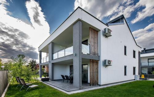 Viesnīcas āriene, Apartmaji BANONIA " Sončni zahod " (Apartmaji BANONIA " Soncni zahod ") in Banovci