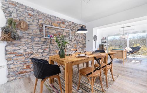 Létesítmények, Villa Bogondon in Marici