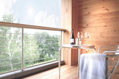 Erkély/terasz, Family Lodge for 13 guests, fireplace, lakeview, sauna, hot tube in Wielki Gleboczek