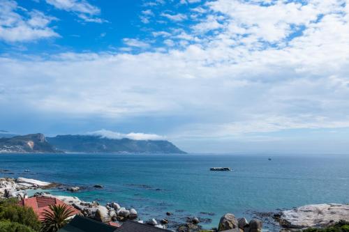 Boulders Beach House 2
