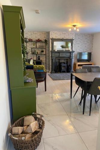 No2 at Rosebank Apartments