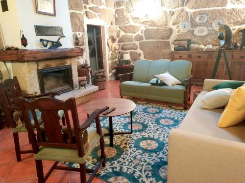 Villa with 4 bedrooms in Penafiel with wonderful mountain view private pool enclosed garden 50 km from the beach - image 4