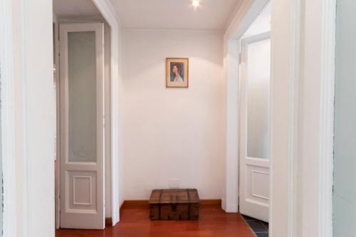 Washington Apartment - image 7