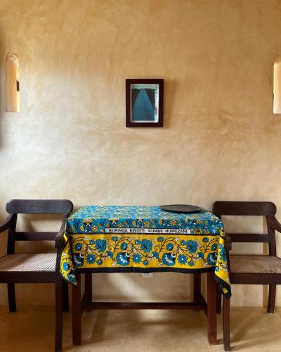 Subira House
