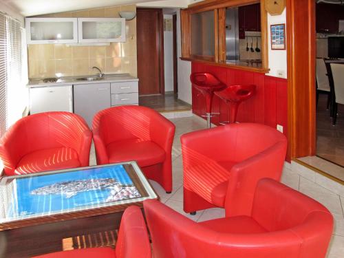 Apartment Mali Ive by Interhome in Vadalj