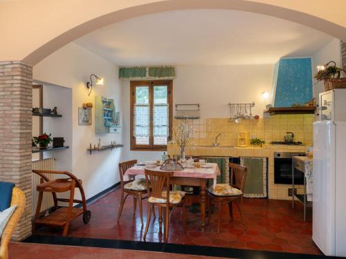  Apartment Casa del Cavaliere - DOL105 by Interhome in Dolcedo