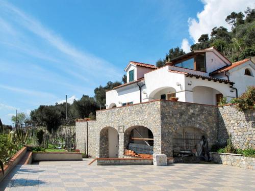  Apartment Simone - FLG130 by Interhome in Finale Ligure