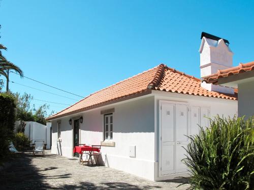  Holiday Home Amoreira - CLE201, Pension in Sintra