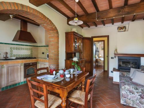 Holiday Home Villa I Cipressi by Interhome in Nievole