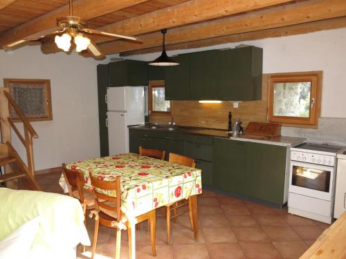  Holiday Home Rustico Diego by Interhome in Malvaglia