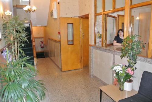 European Hotel - image 3