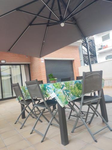  Precioso apartamento con terraza in Calafell