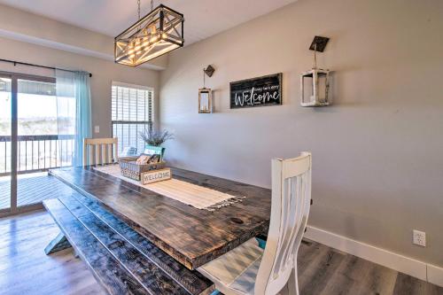Lampe Retreat with Pool Access - Walk to Lake! in Lampe, USA