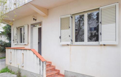  Awesome apartment in Nicotera Marina with WiFi and 3 Bedrooms in Nicotera Marina