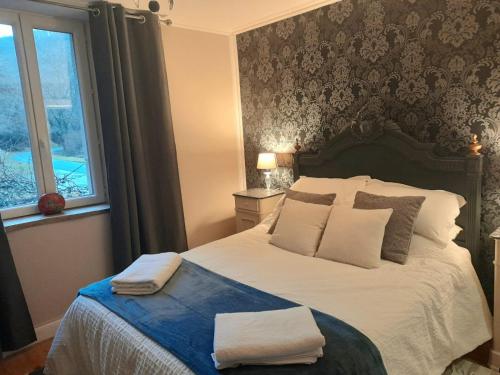 1 double bed