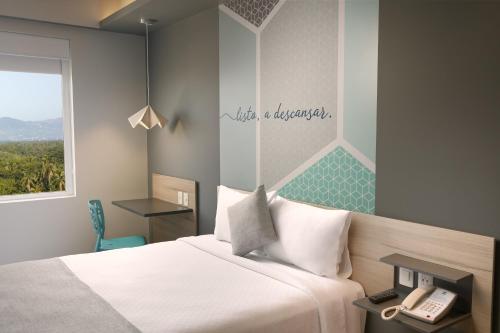 1 queen bed