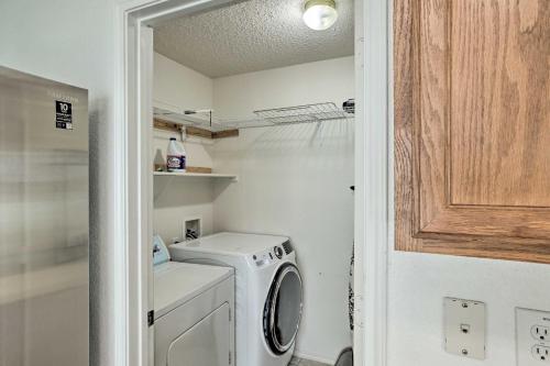 Fort Worth Family Home Easy Access to Attractions - image 13