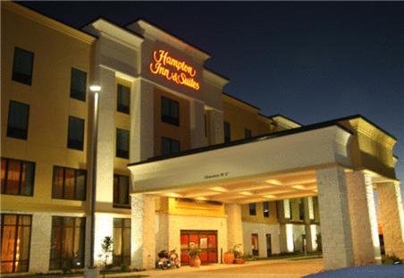 Hampton Inn&Suites Bastrop - Hotel