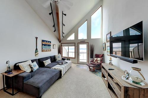 ​Rock Creek Inn Vacation Condos - image 13