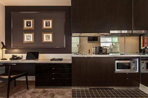 مطبخ, كويست إيست ملبورن (Quest East Melbourne) in East Melbourne