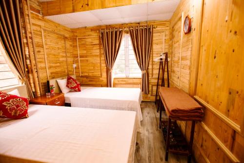 Ha Giang Creekside Homestay and Tours