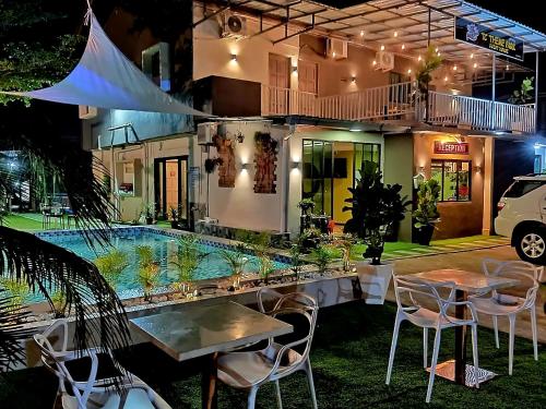 Swimming pool, Tc theme park Guest house near Teluk Cempedak Beach