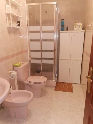  Piso con jardín y piscina, Wi-Fi en Noja in Noja