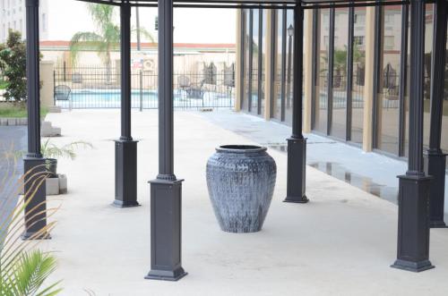 Romana Hotel - Houston Southwest - image 5