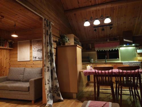 设施服务, Nås Camping Dalarna, stuga nr 6 (Nas Camping Dalarna, stuga nr 6) in 法伦市中心