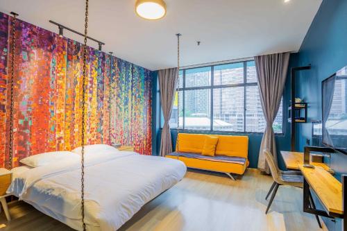 room detail thumbnail 1