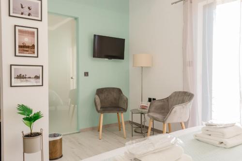 Island Apartments - image 6