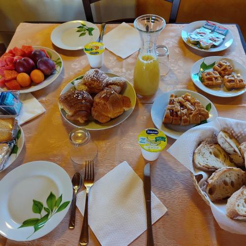 餐飲選擇, CuccuruAio' B&B in 夏馬焦雷