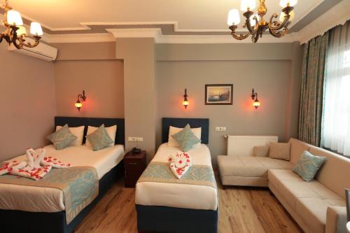 White Pearl Apart - image 9