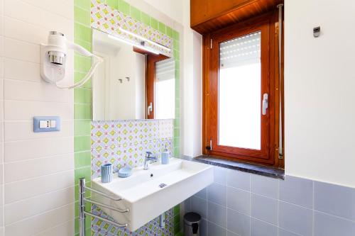Two-Bedroom Villa image 10
