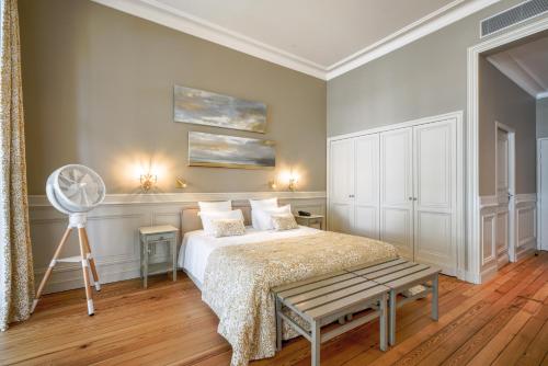 347294412 Château Grattequina Hôtel