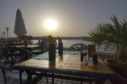 Grand Hotel Excelsior - image 7