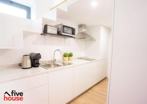 Five House 14A, Porto