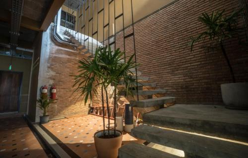 Exterior view, โรงแรม บอร์ดดิ้งเฮ้าส์ in Sam Phran