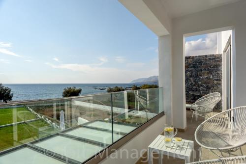 Seafront VILLA PELAGIA SUPERB New listing2021