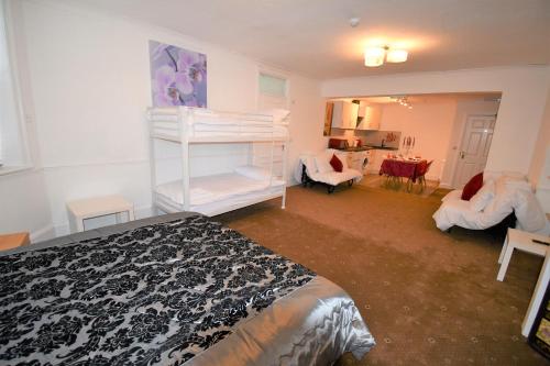 1 double bed, 1 bunk bed, 1 sofa bed