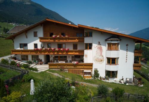 Pension Grubenhof in Fulpmes, Österreich