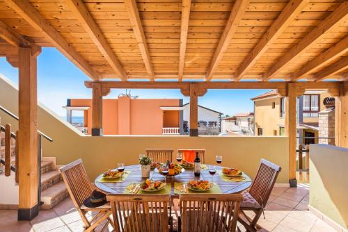 6D Spectacular with jacuzzi and lounge area gîte à louer Playa del Confital