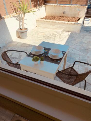 Louvros Luxury Suites 4