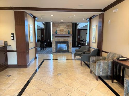 Staybridge Suites Milwaukee West-Oconomowoc, an IHG Hotel