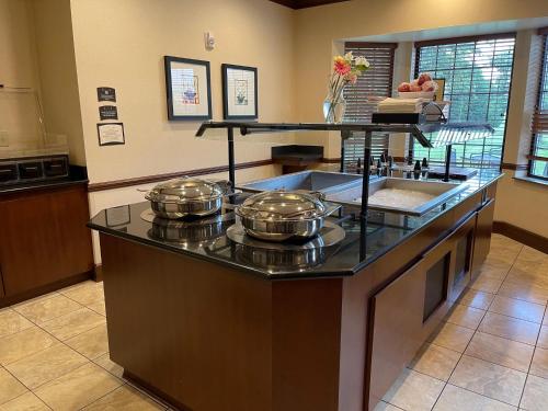 Staybridge Suites Milwaukee West-Oconomowoc by IHG in Oconomowoc, USA